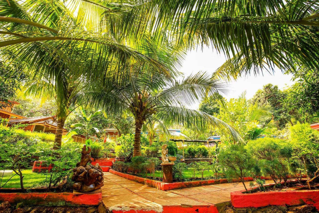 Zulu Land Cottages - Near Curlies Beach Shack And Shiva Valley - Anjuna Beach Екстериор снимка